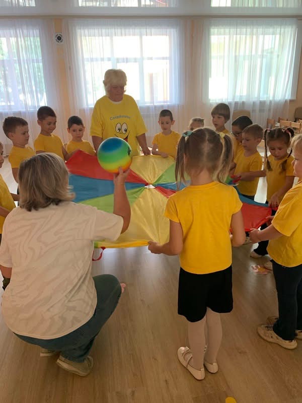 СЕКРЕТИ бЕЗПЕЧНИХ дОТИКІВ: кОРИСНИЙ зАХІД дЛЯ мАЛЯТ у мЕЖАХ пРОЄКТУ “ЧЕРВОНА кАЛИНА”